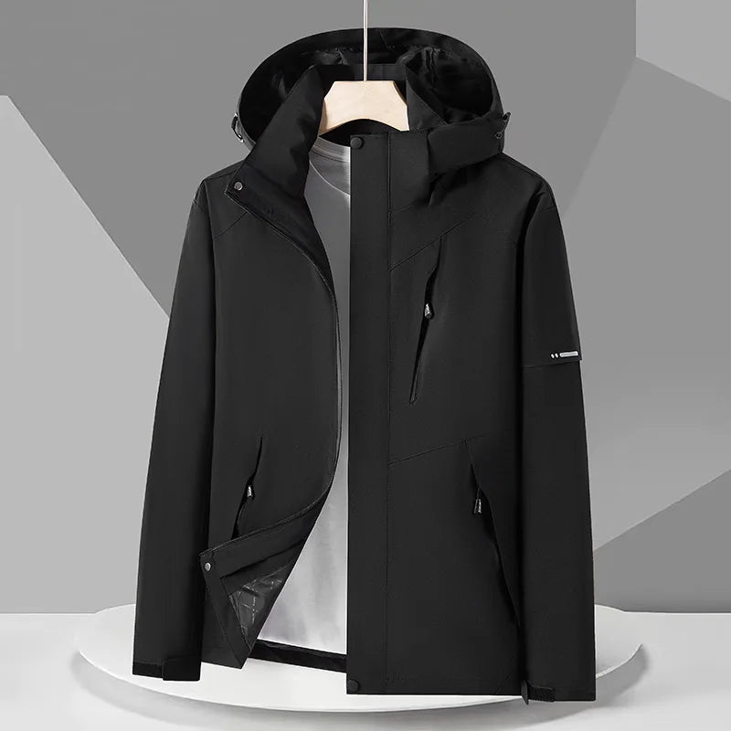 Giacca Tecnica Uomo Antivento Impermeabile con Cappuccio e Tasche con Zip – Stile Outdoor