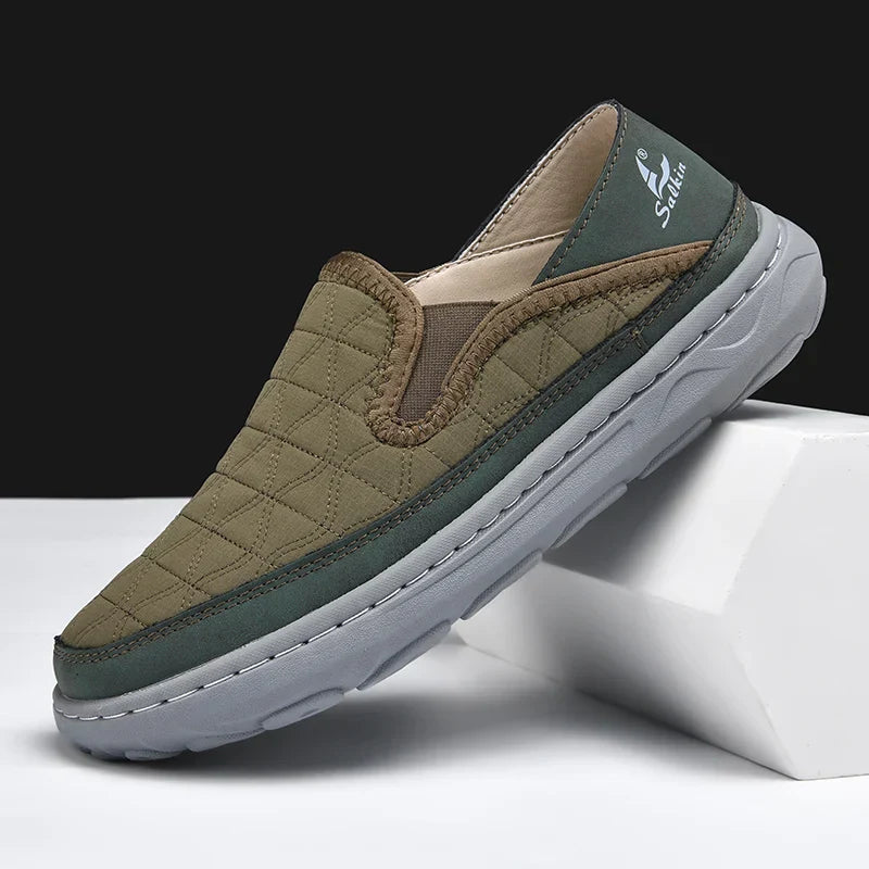 Mocassini Uomo Slip-On Trapuntati con Pannelli Elastici e Suola Flessibile – Stile Quotidiano
