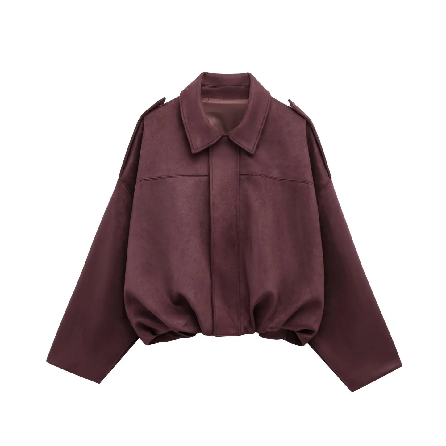 Giacca oversize in pelle scamosciata marrone, design moderno con colletto classico e maniche lunghe. Moda autunno inverno, abbigliamento donna elegante.