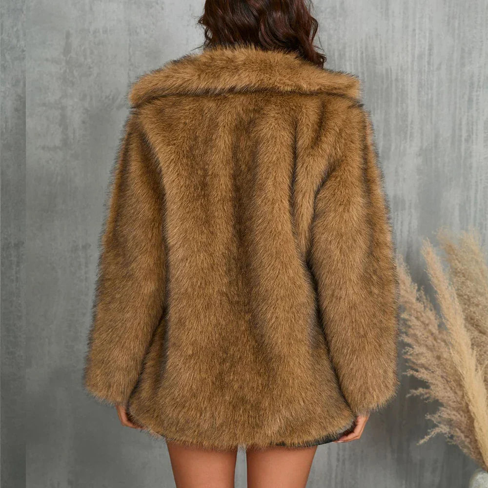 Cappotto Invernale Donna con Finta Pelliccia – Vestibilità Oversize