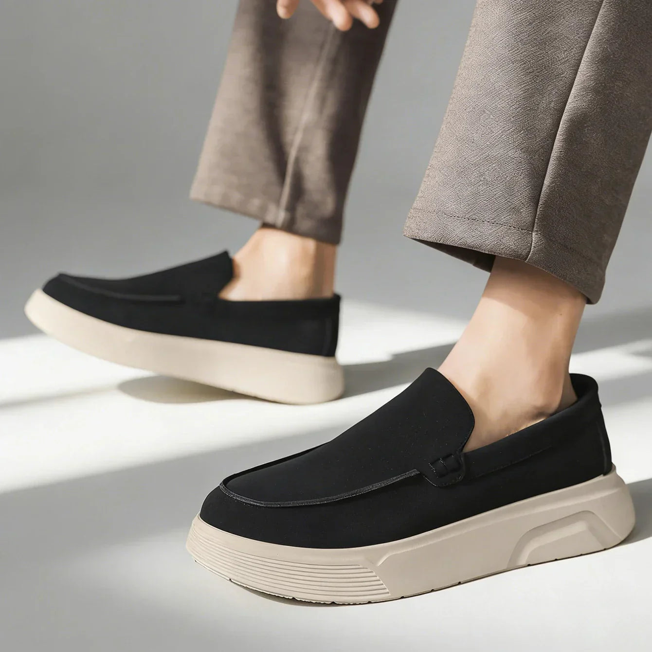 Mocassini da Uomo con Soletta Ortopedica Imbottita e Suola Ammortizzante – Design Slip-On