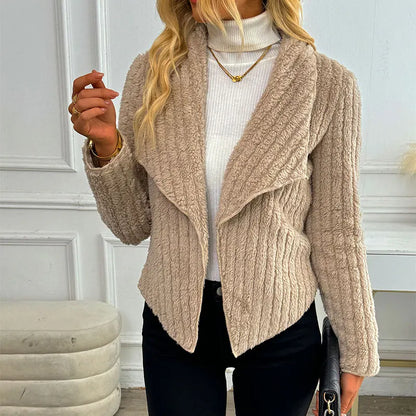 Gilet Donna Beige a Costine con Vestibilità Comoda – Stile Essenziale