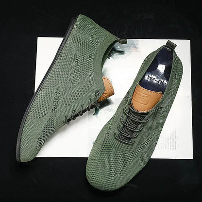 Herresneakers i åndbart mesh med snørebånd – lette og afslappede
