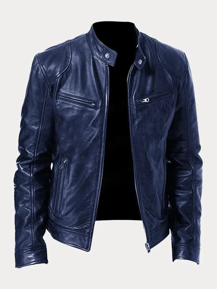 Giacca in pelle blu scuro da uomo, stile motociclista, con zip frontale e tasche, colletto alla coreana. Elegante e moderna, perfetta per l'autunno.