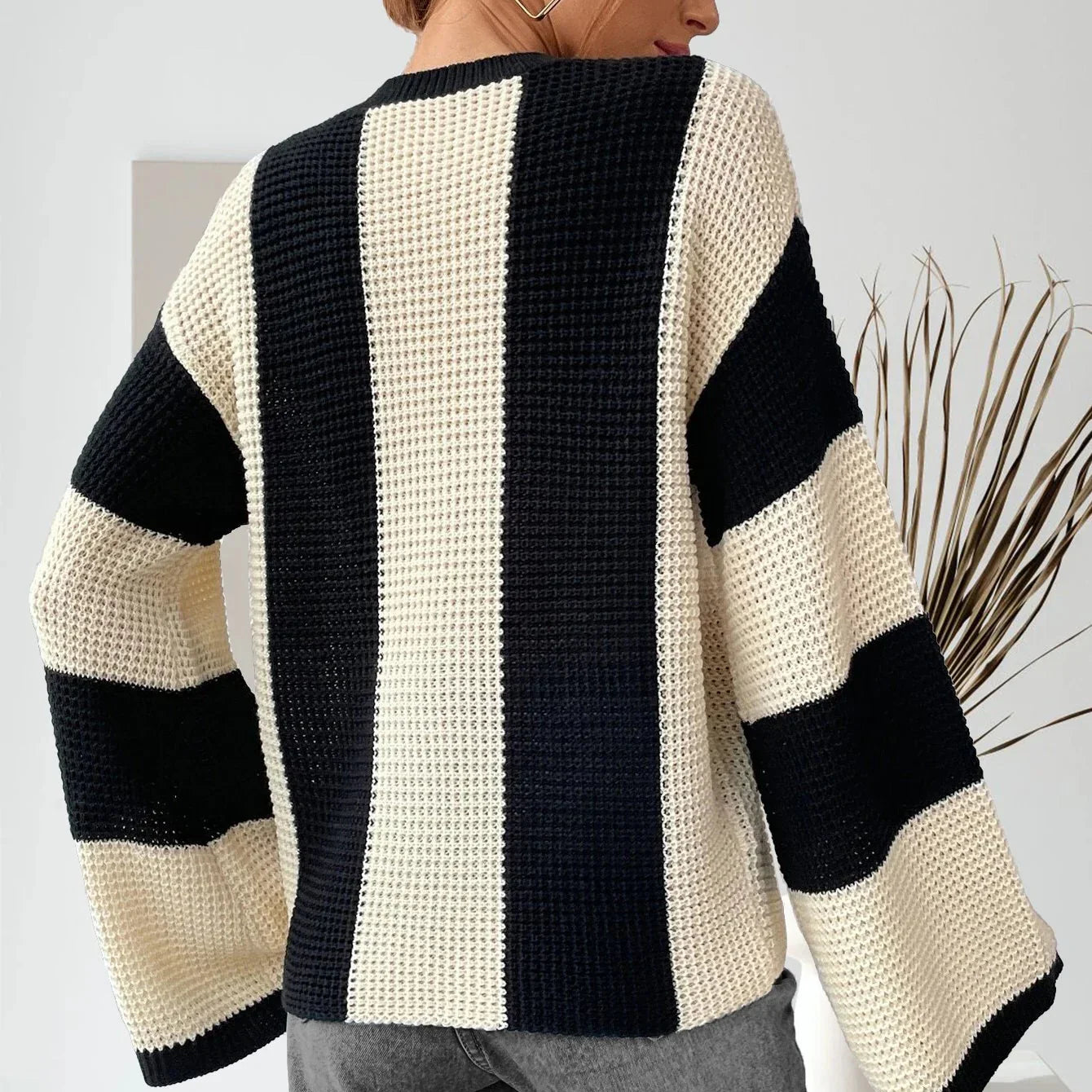 Maglione Donna Girocollo con Spalle Scese e Maniche Ampie – Stile Rilassato