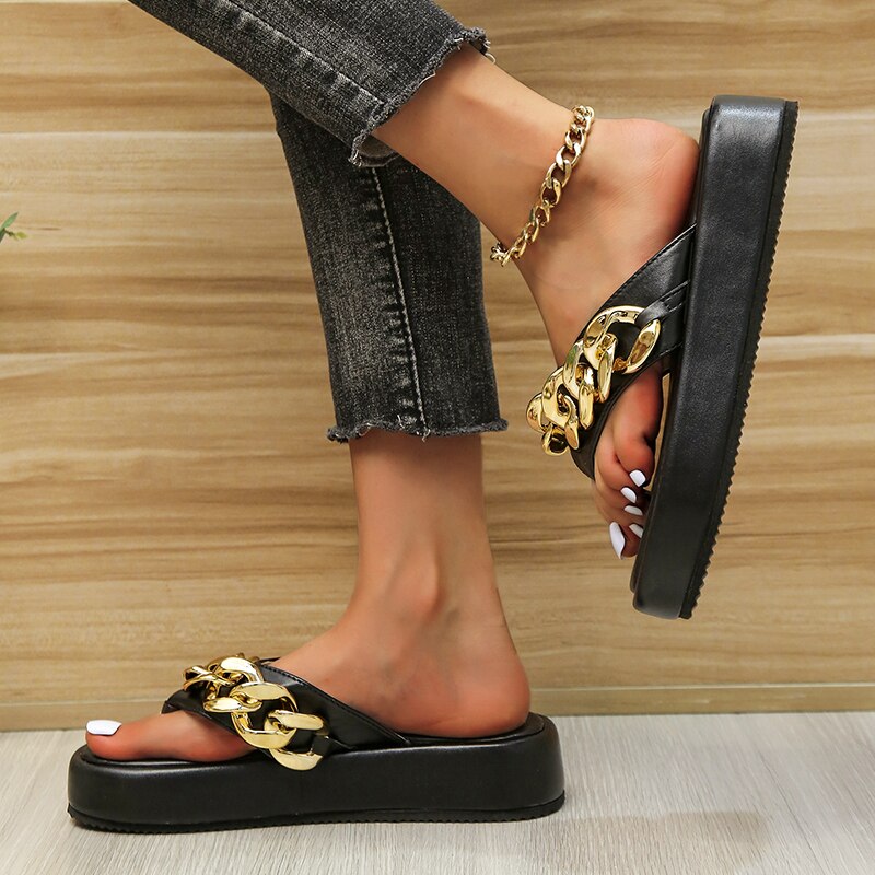 Women's Slip-On Ballet Flats with Decorative Chain – Rounded Toe and Flat Sole