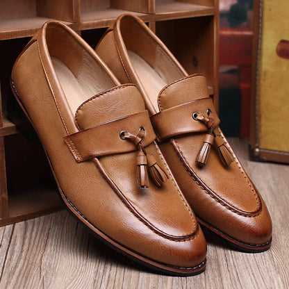 Mocassini Uomo Slip-On Doppia Nappa con Tomaia Satinata Lucida – Stile Elegante