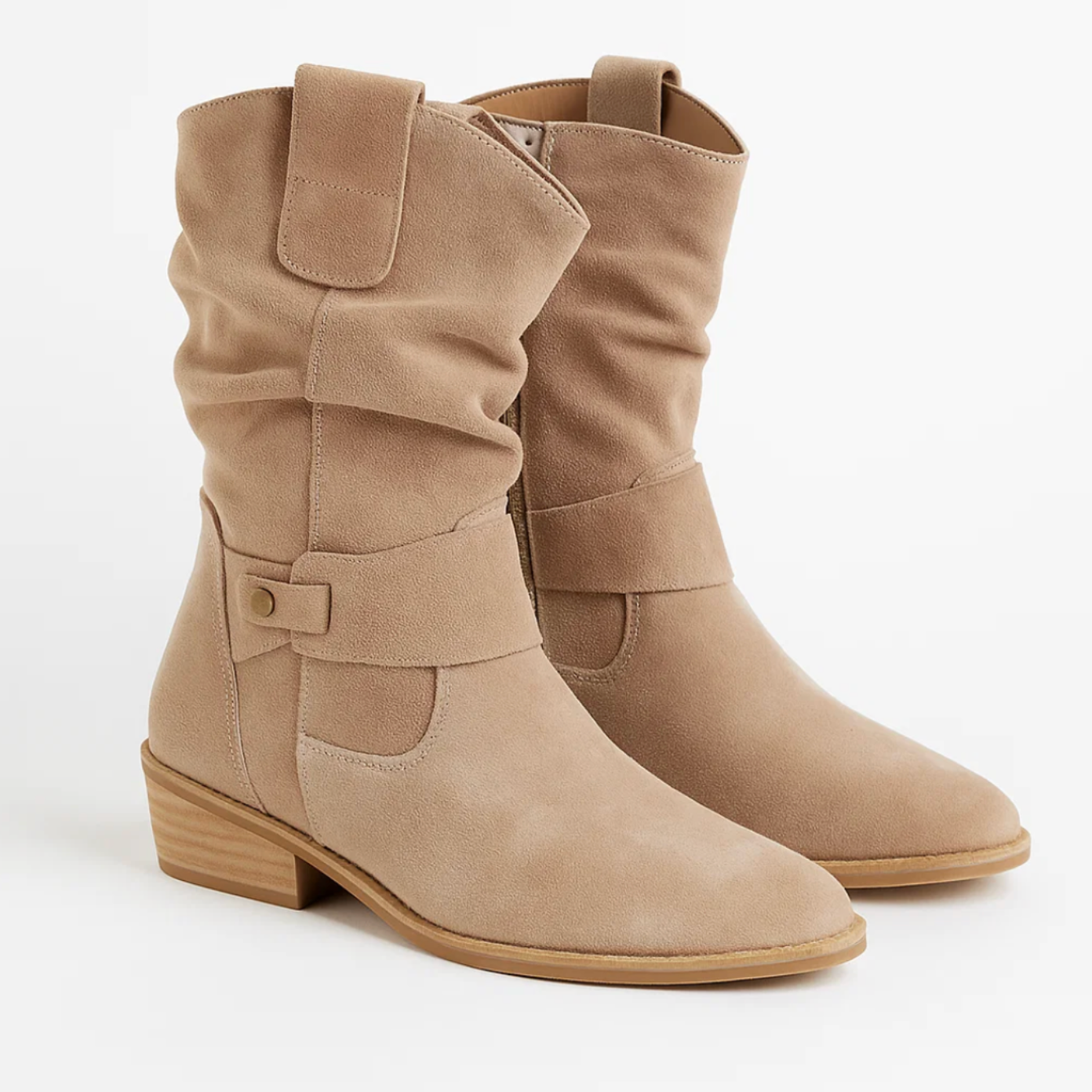 Stivaletti da Donna in Camoscio Sand con Tacco Basso e Zip Laterale