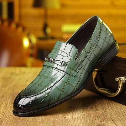 Scarpe Uomo Slip-On a Punta Affusolata con Motivo in Rilievo – Stile Elegante