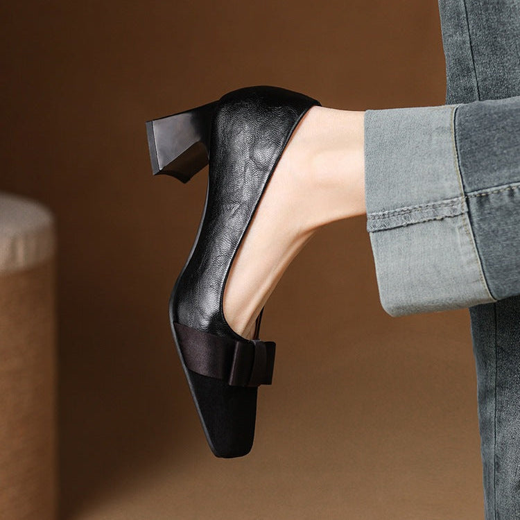 Women's Low Block Heel Pumps with Front Bow and Padded Insole – Elegant Shoes