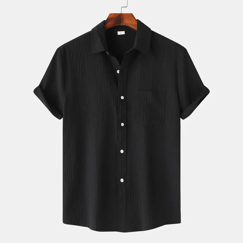 Camicia Estiva Uomo con Colletto Aperto e Chiusura a Bottoni – Stile Casual Classico