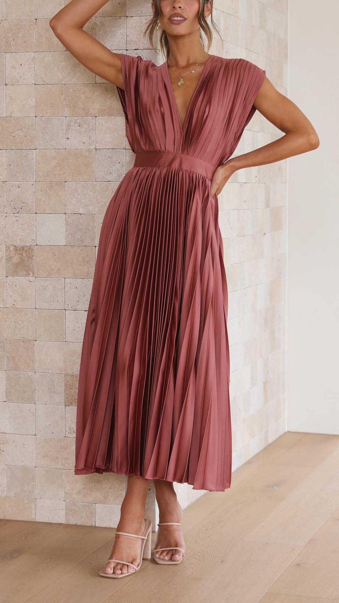 Women's Pleated Dress with Draped V-Neck and Flared High-Waist Skirt