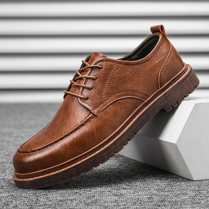 Men's faux-leather lace-up shoes with a cushioned insole