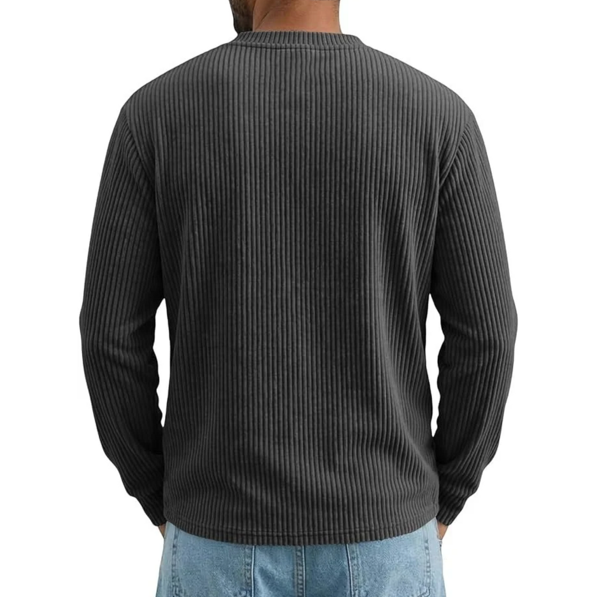 Camisa henley de hombre acanalada con cuello abotonado, bolsillo en el pecho y mangas largas.