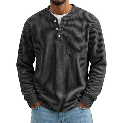 Camisa henley de hombre acanalada con cuello abotonado, bolsillo en el pecho y mangas largas.