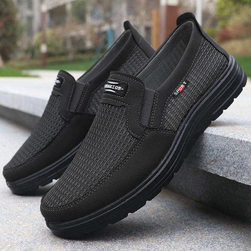 Lette og åndbare mesh-moccasiner til mænd med polstret indersål og skridsikker sål.