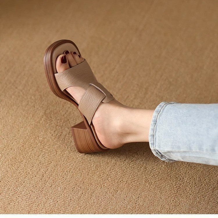 Sandalias de mujer con tacón ancho, punta cuadrada y correa en el tobillo – Sandalias elegantes