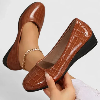 Women's Shoes with Memory Foam and Non-Slip Sole