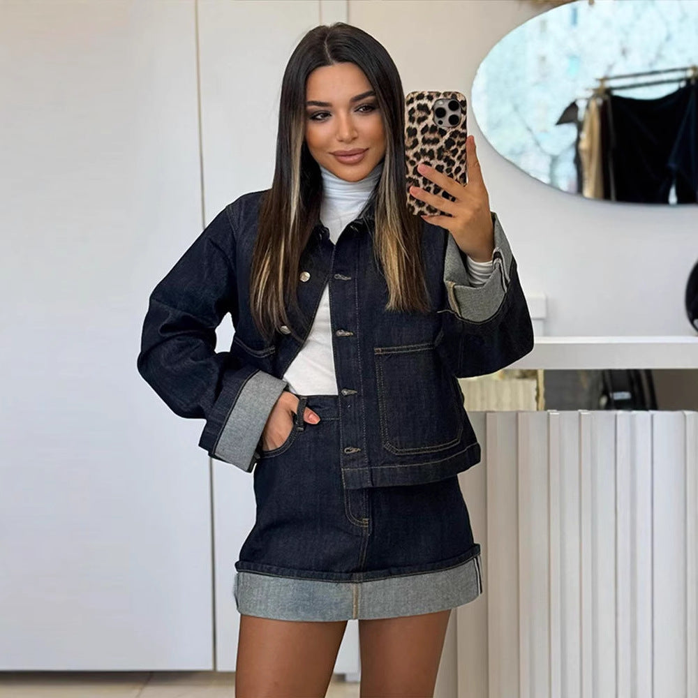 Women's Short Denim Jacket with Polo Collar and Button Closure