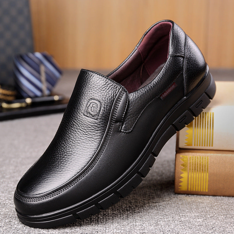 Classic Men's Dress Shoes for Work with Soft Soles and a Formal Design