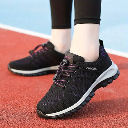 Damesneakers i åndbart mesh med polstret indersål – Støtte til fodens bue
