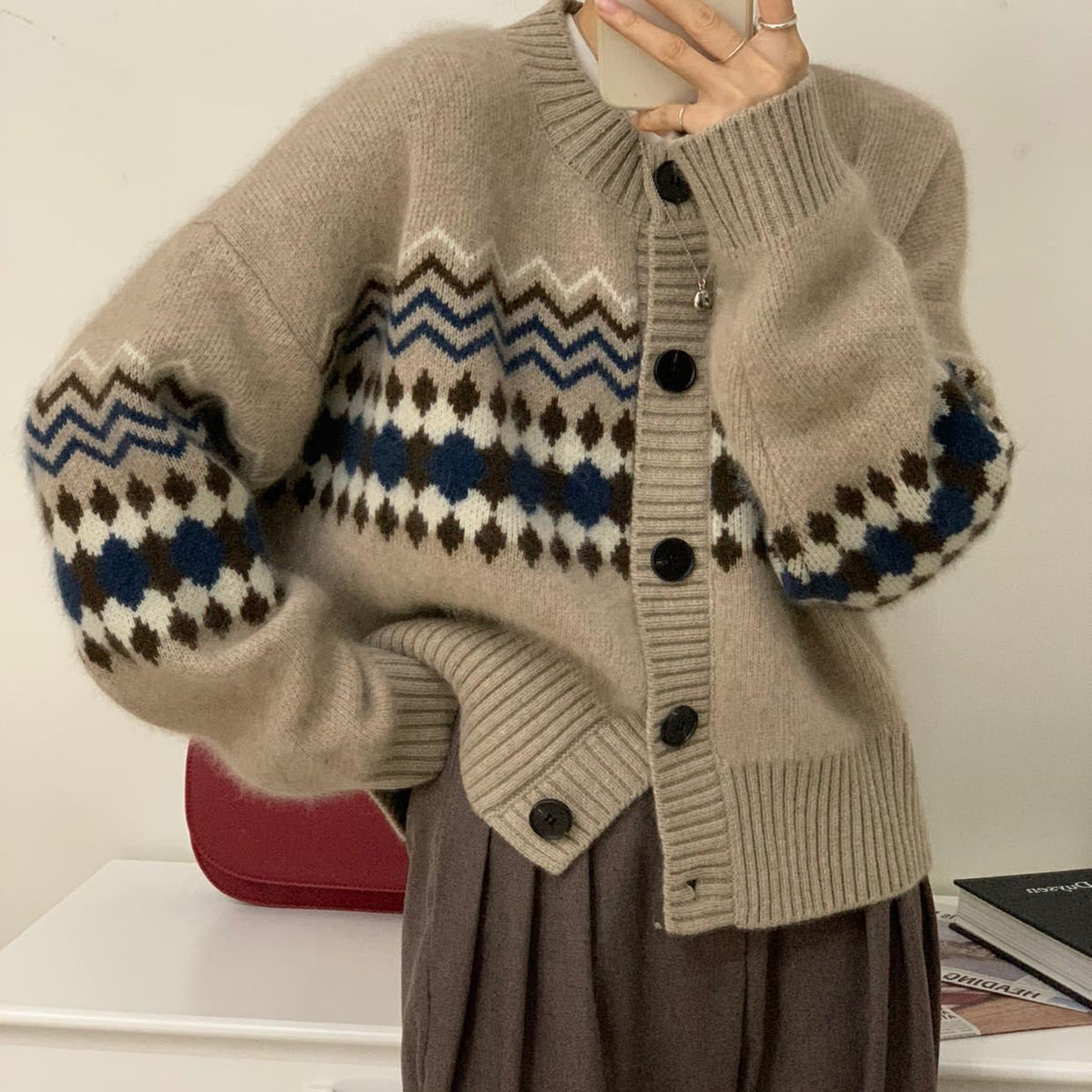 Abrigo retro para mujer con cuello redondo