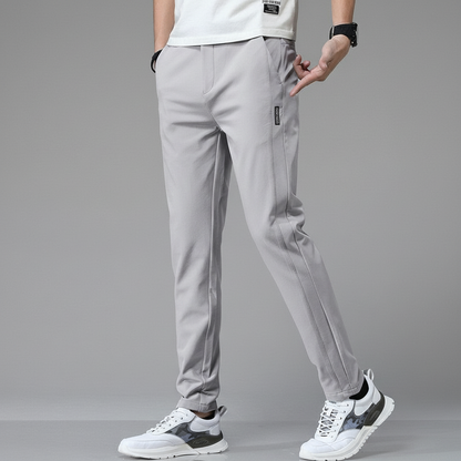 Pantaloni Uomo Affusolati con Vita Elasticizzata e Finitura Antipiega