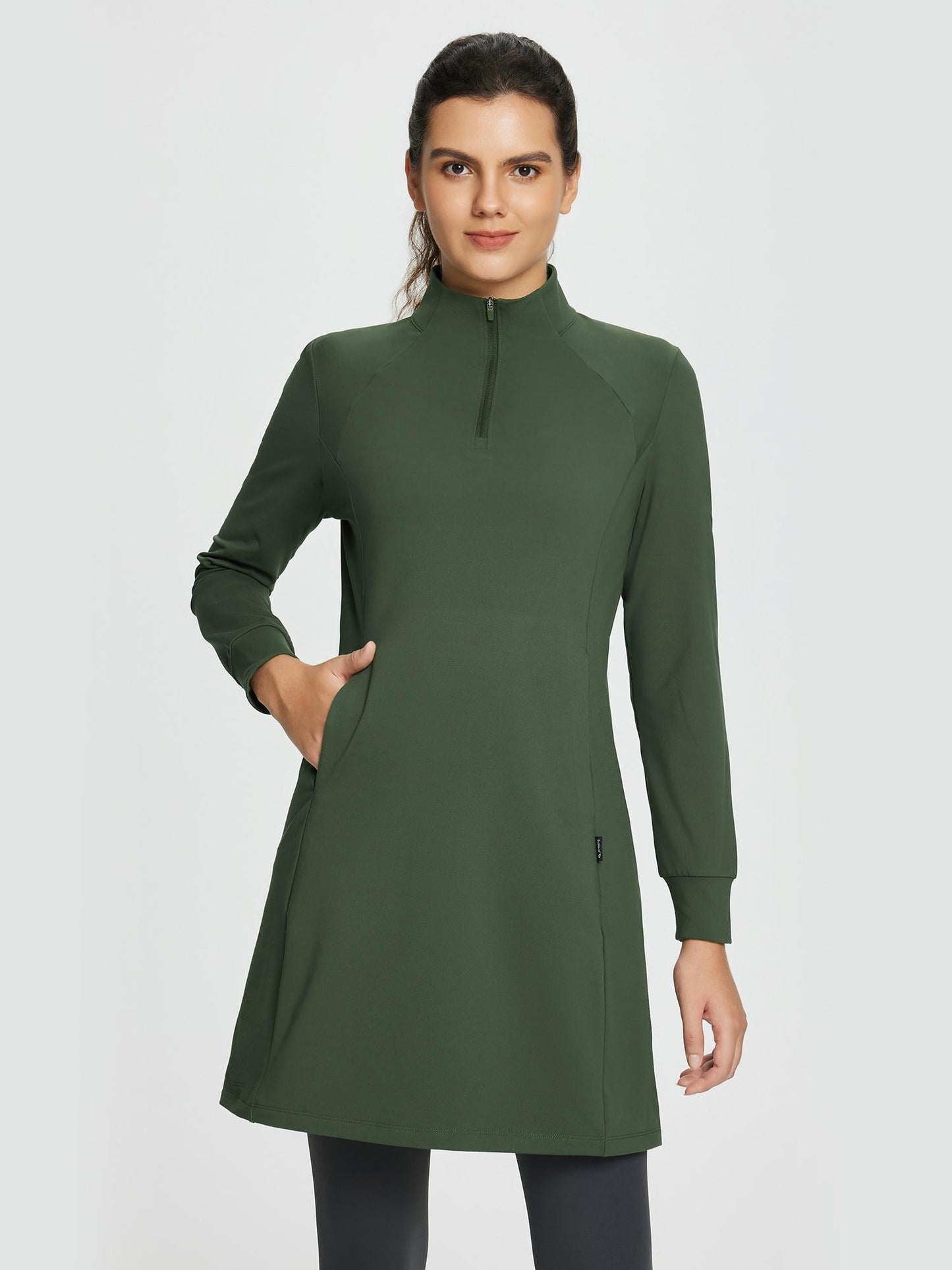 Abito Invernale Donna Maglia Collo Alto Zip Tasche Laterali Spacco Orlo