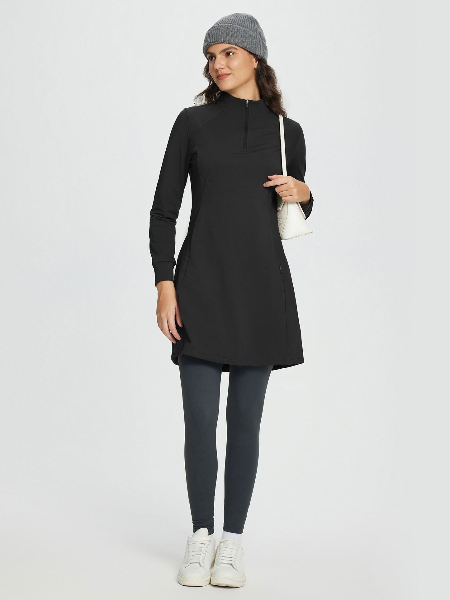 Abito Invernale Donna Maglia Collo Alto Zip Tasche Laterali Spacco Orlo