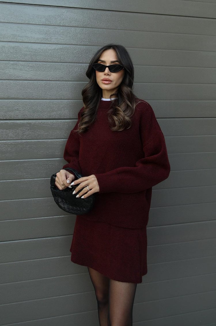 Women's Two-Piece Set with Oversized Sweater and Slim Skirt