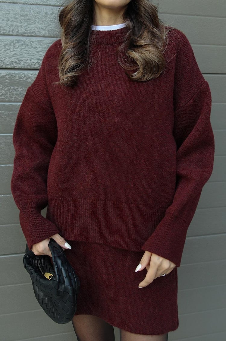 Women's Two-Piece Set with Oversized Sweater and Slim Skirt