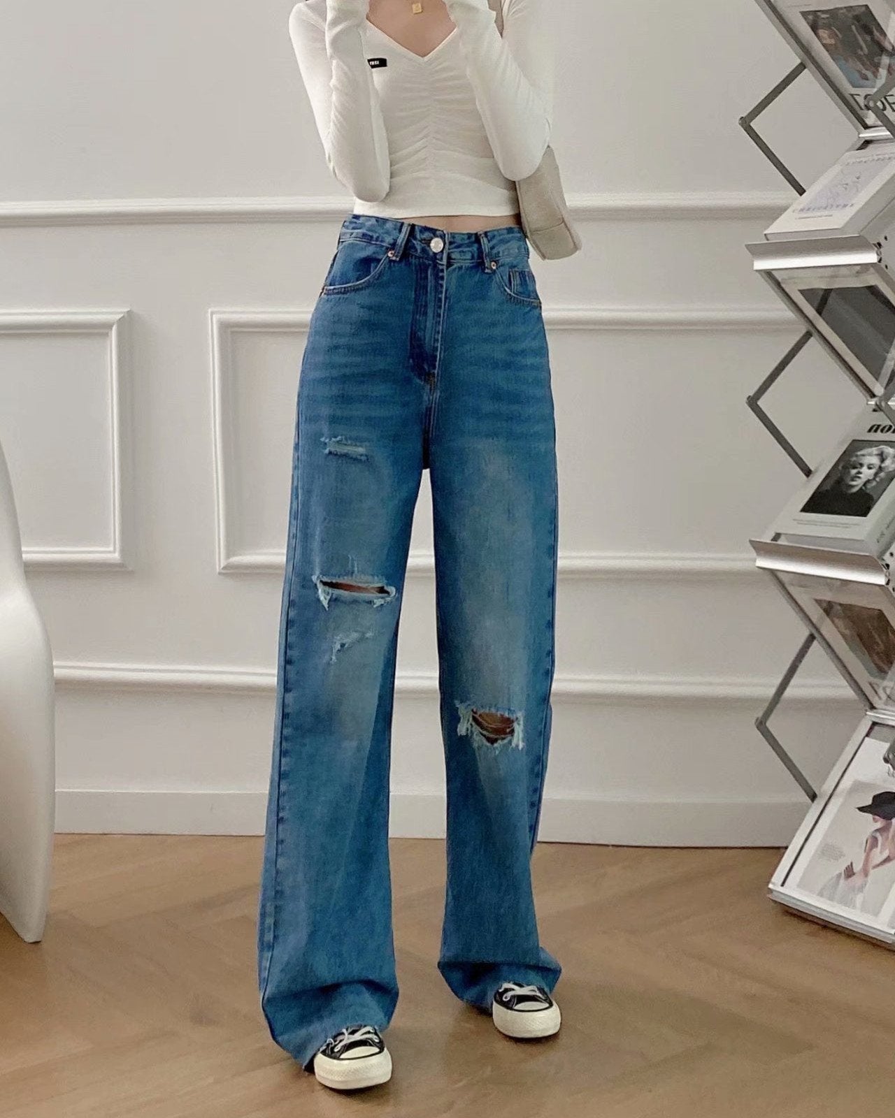 Women's Dark Blue Wide and Straight Leg Pants with Zip and Button Closure