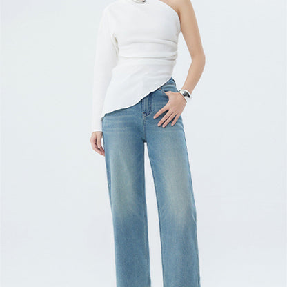 Forårsjeans til damer i denim med et moderigtigt design