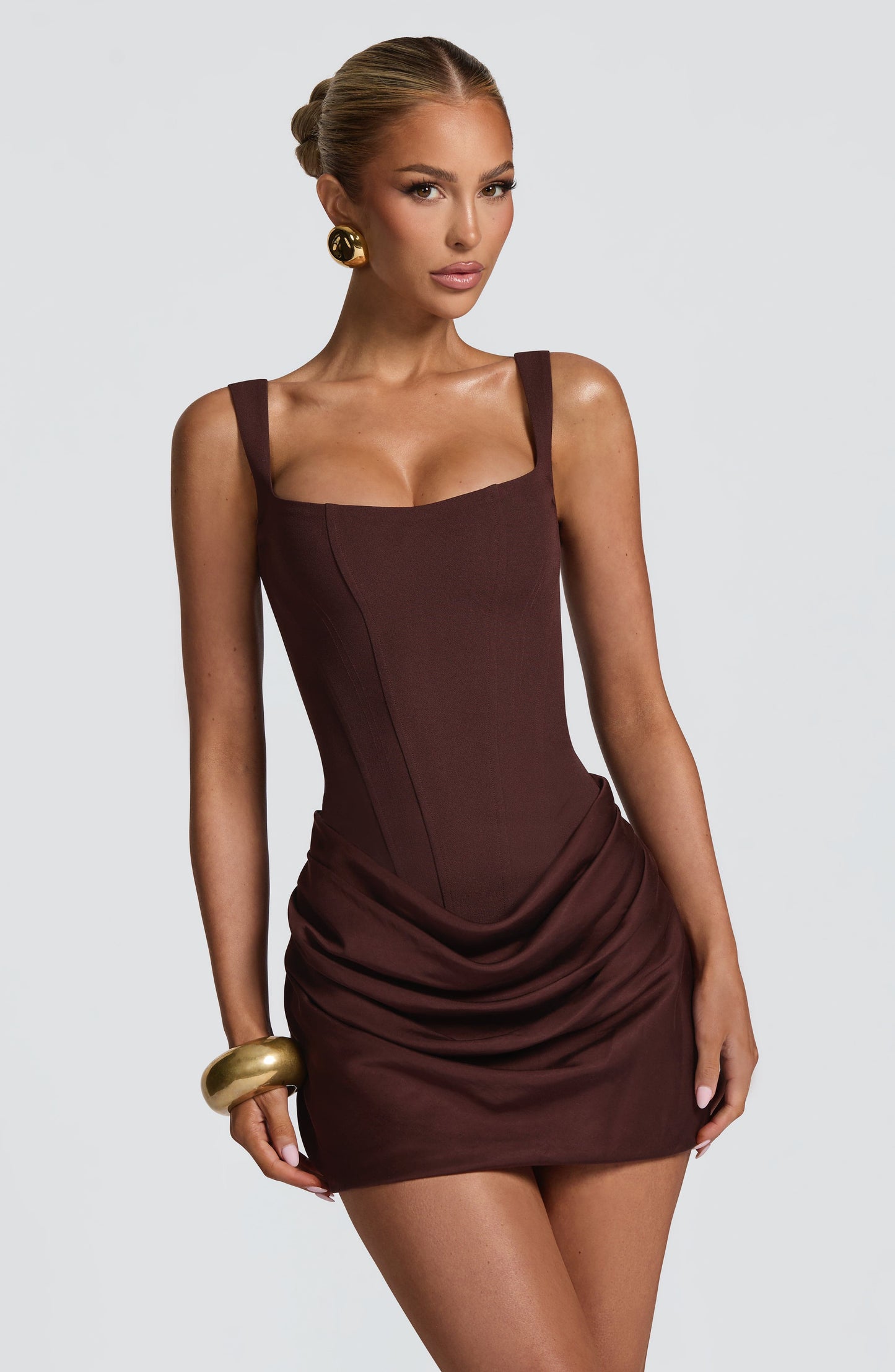 Women's Bodycon Mini Dress with Square Neckline and Pleated Detail – Elegant Style
