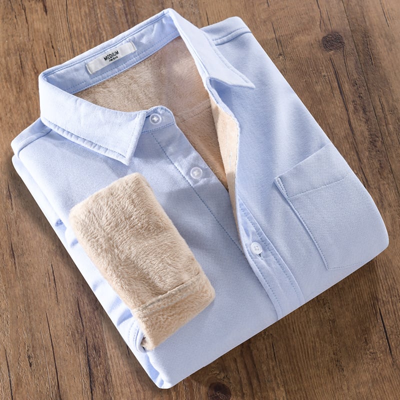 Camisa de hombre de manga larga con estructura acolchada y detalle de bolsillo