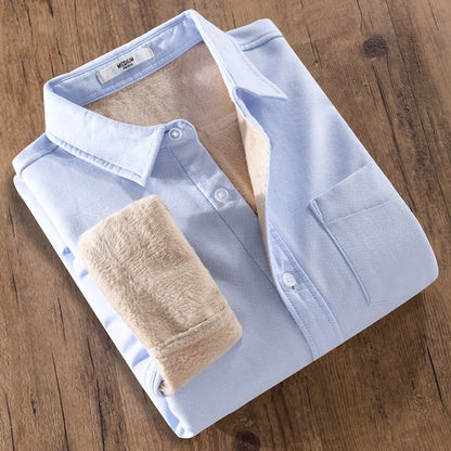 Camisa de hombre de manga larga con estructura acolchada y detalle de bolsillo