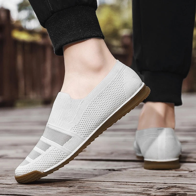 Men's Breathable Knit Loafers with Arch Support and Slip-On Design