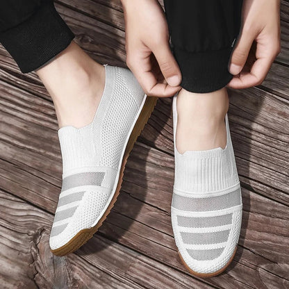 Men's Breathable Knit Loafers with Arch Support and Slip-On Design