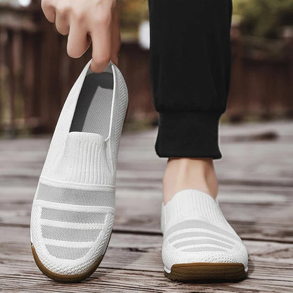 Men's Breathable Knit Loafers with Arch Support and Slip-On Design