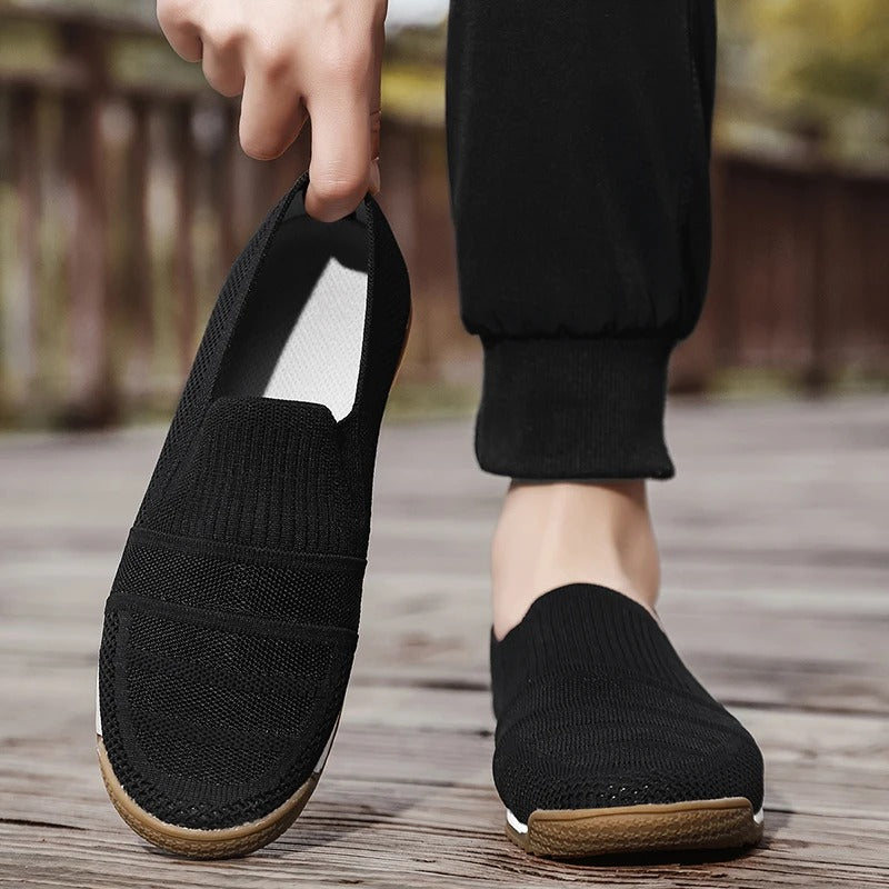 Men's Breathable Knit Loafers with Arch Support and Slip-On Design