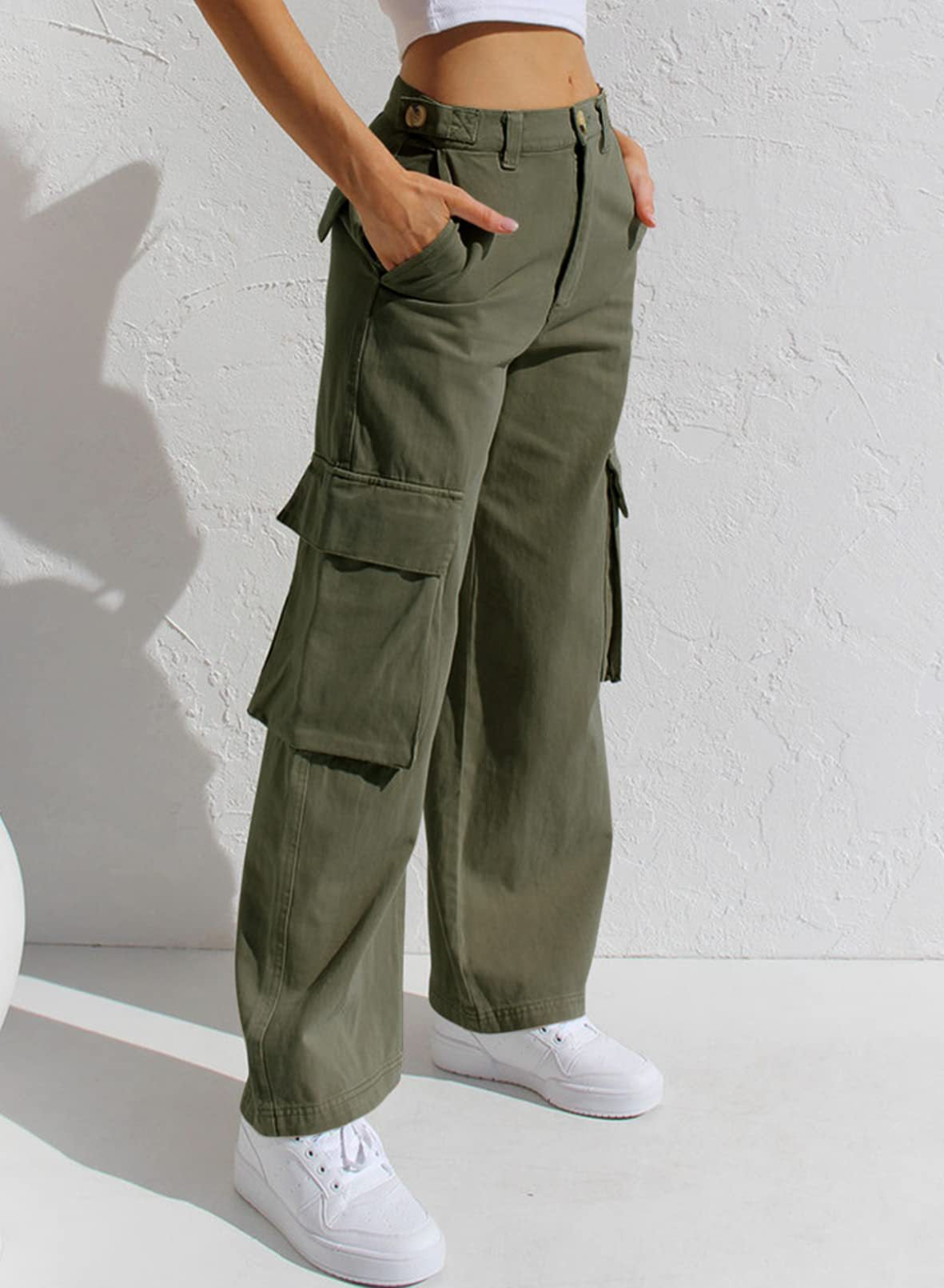 Low Waist Women's Denim Pants with Multiple Pockets and Loose Fit Workwear Style