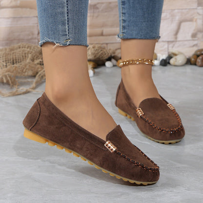 Damesko med flad hæl, rund tå, lav overdel og sål i viskose