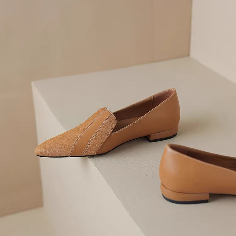 Women's Pointed Toe Ballerinas with Deep Neckline and Seamless Design – Elegant Ballerinas