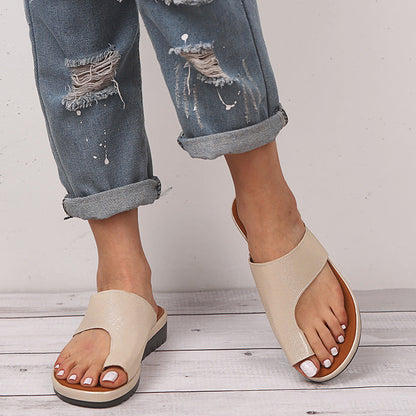 Damesandaler med tåring, lav sål og design uden lukning – casual sandaler