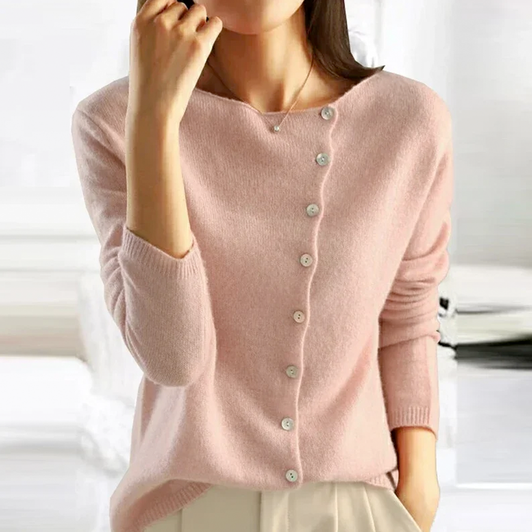 Maglione rosa donna con bottoni decorativi, maniche lunghe, stile casual elegante. Perfetto per moda autunnale e invernale.