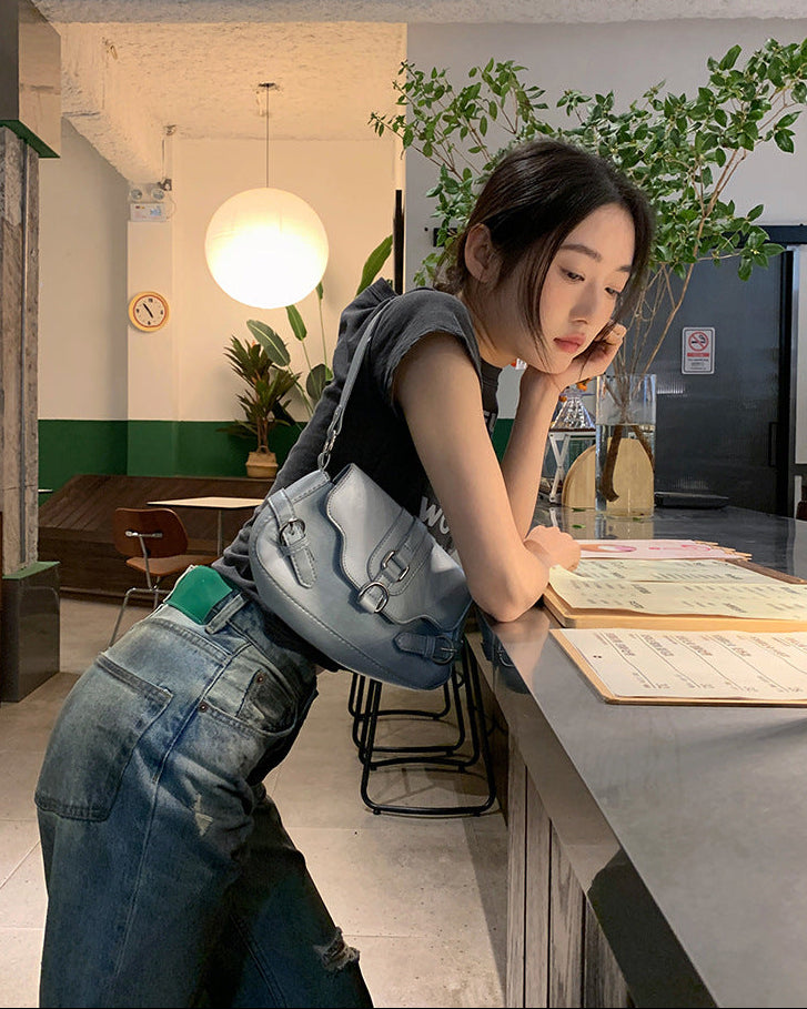 Jeans da Donna in Denim a Gamba Dritta con Strappi Stile Retrò