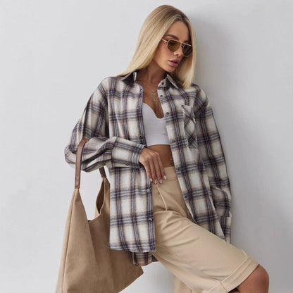 Women's Long Sleeve Shirt with Loose Fit and Checkered Pattern