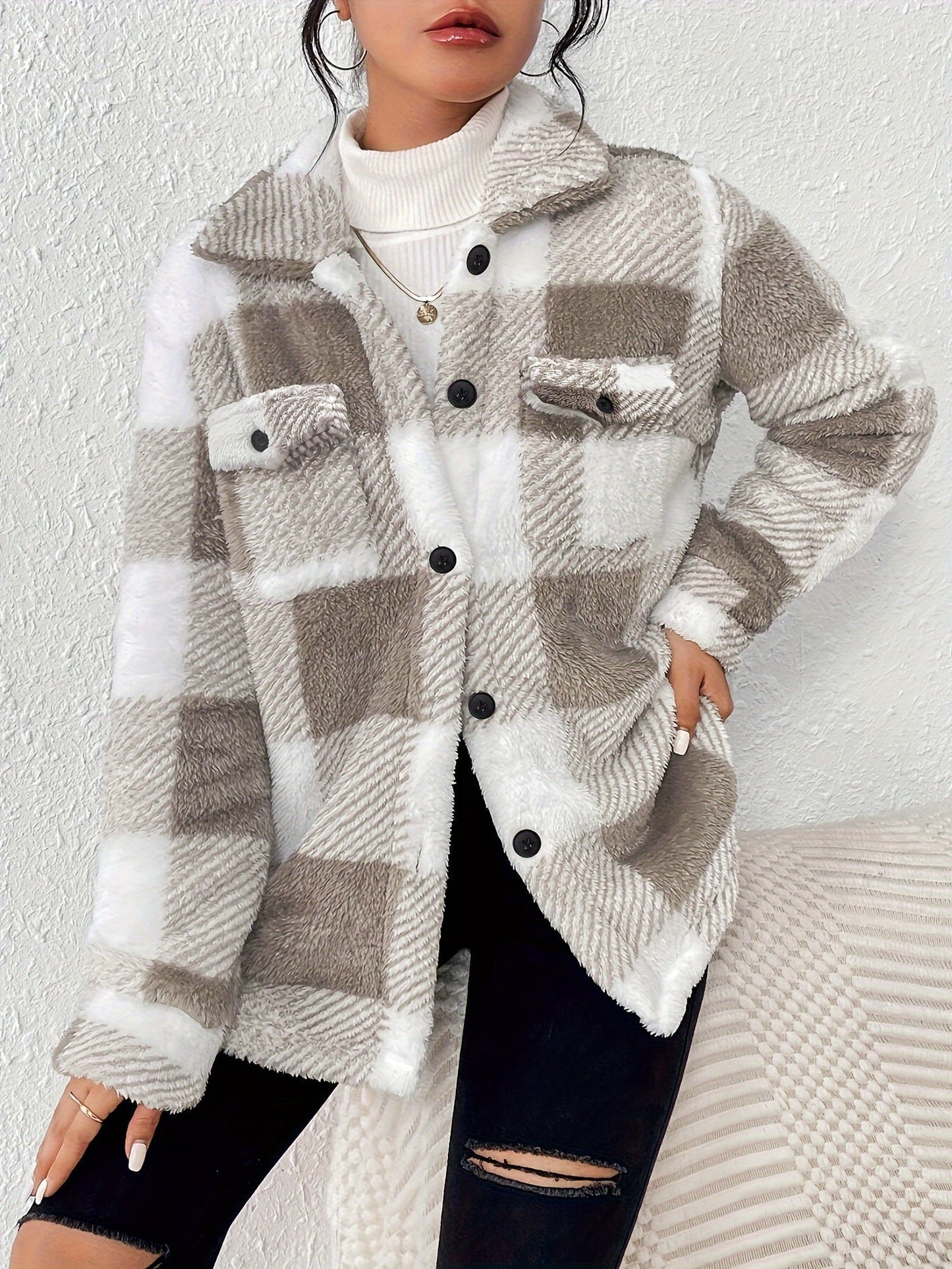 Giacca Donna in Pile a Quadri con Bottoni – Stile Autunnale