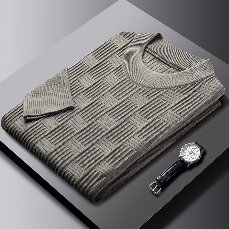 Men's Pullover Sweater with Crew Neck and Scottish Jacquard Pattern