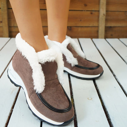 Dame vinterstøvler med plateau og kilehæl – rund snude og slip-on design